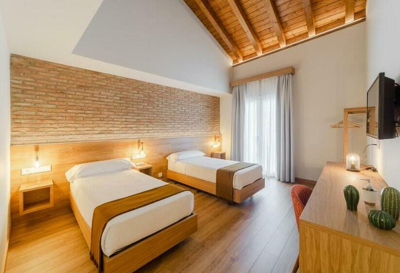 اتاق استاندارد, Restaurante Casa Luisa