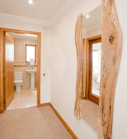 חדר דלוקס עם מרפסת, The Redgarth