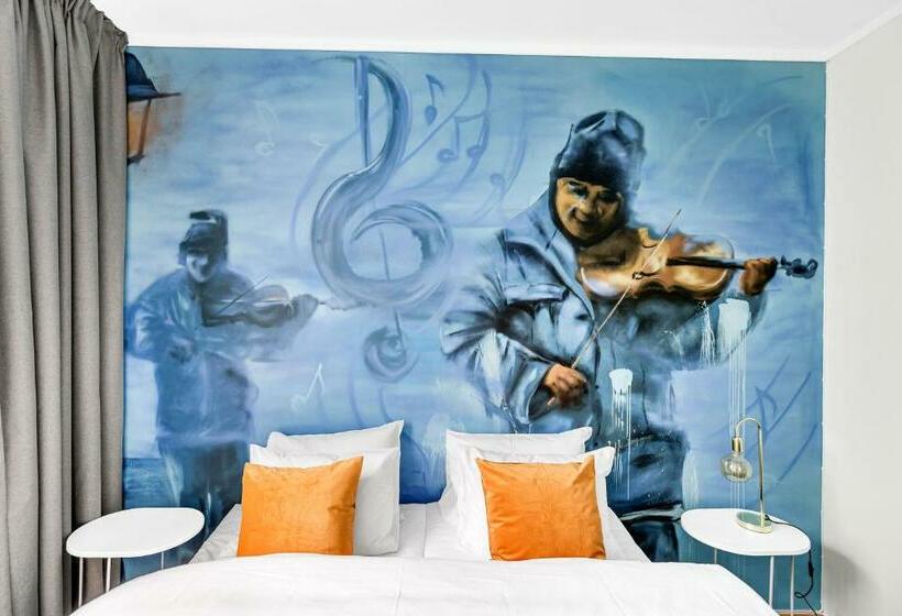 Номер Стандарт, Lille Hotell