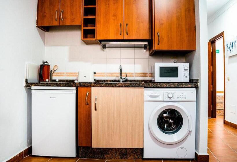 침실 1개 이코노미 아파트, Marbella Village