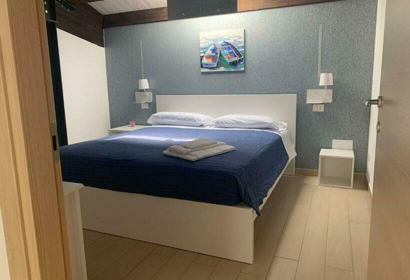 Номер Стандарт, Le Saline Rooms Marzamemi