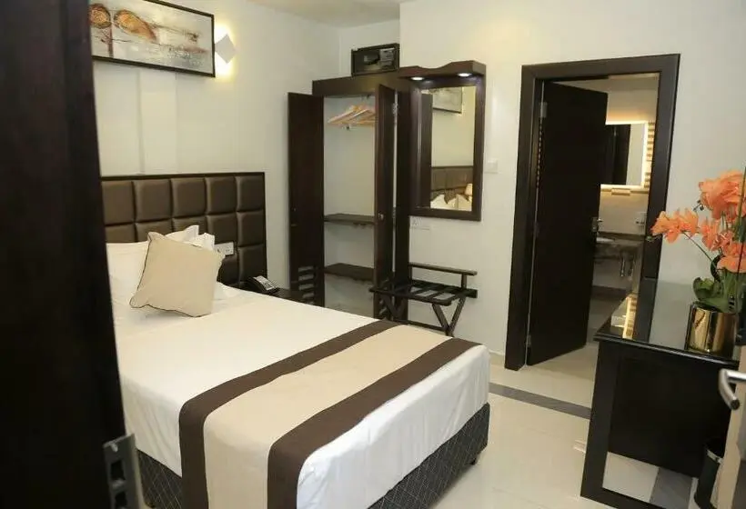 Deluxe Yhden Hengen Huone, Viveka Hotel Colombo