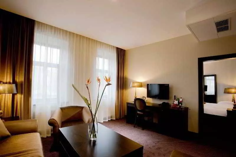 スイート, Amberton Cathedral Square Hotel Vilnius