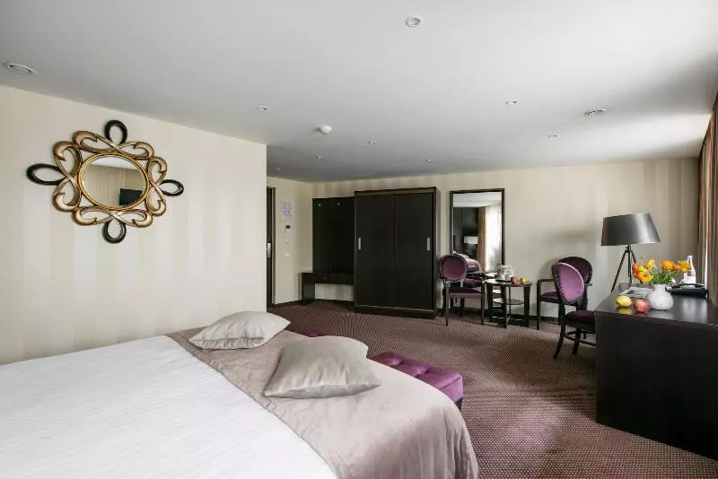 デラックスルーム, Amberton Cathedral Square Hotel Vilnius