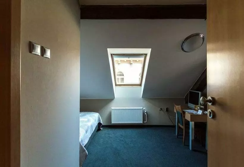 スタンダード４人部屋, Adler   Czech Leading Hotels