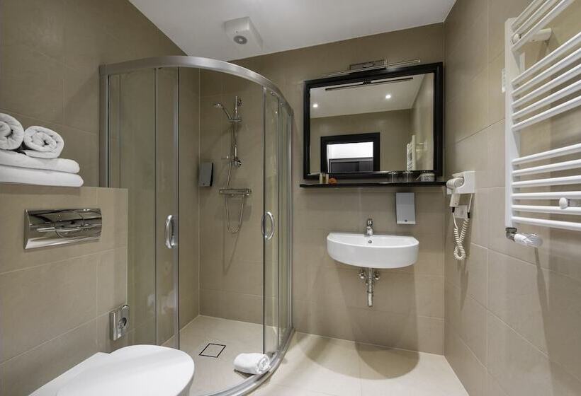 اتاق استاندارد, Amberton Cathedral Square Hotel Vilnius