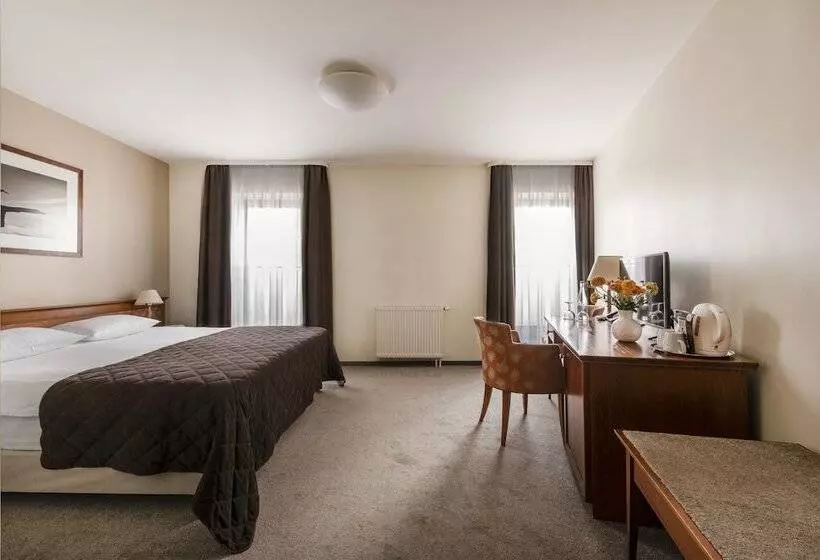 スタンダードルーム, Amberton Cathedral Square Hotel Vilnius