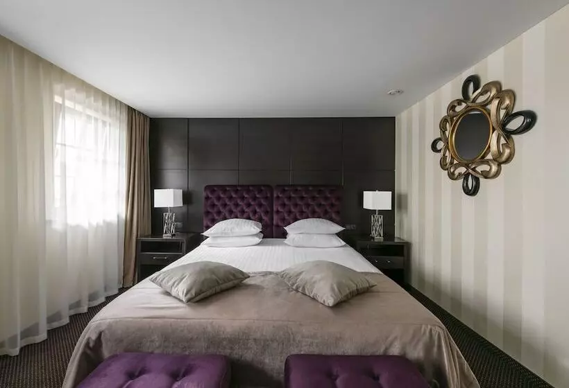 デラックスルーム, Amberton Cathedral Square Hotel Vilnius