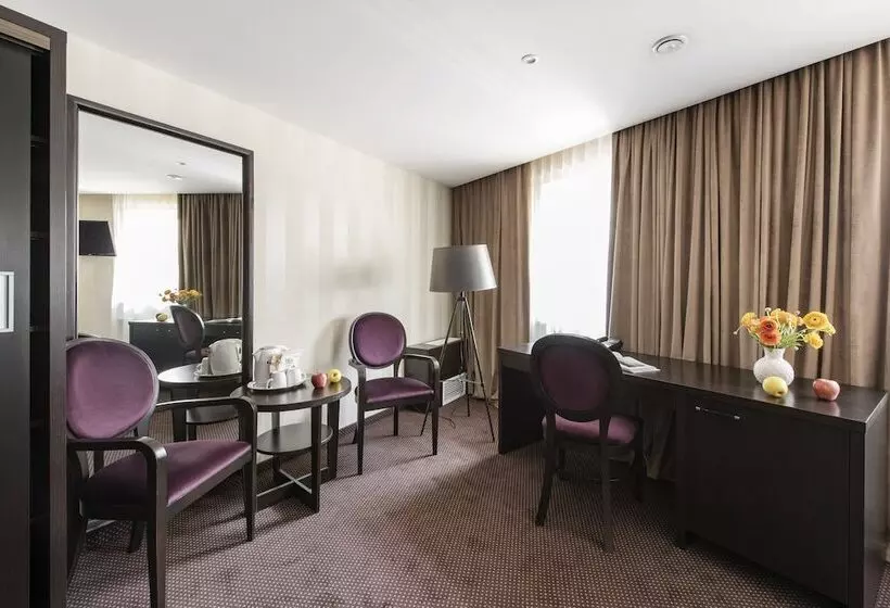 デラックスルーム, Amberton Cathedral Square Hotel Vilnius