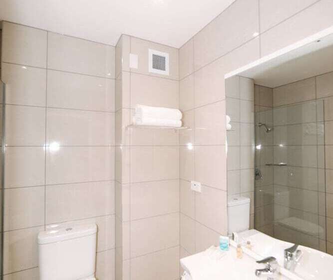 חדר סופריור לשלושה, Brydone Hotel Oamaru