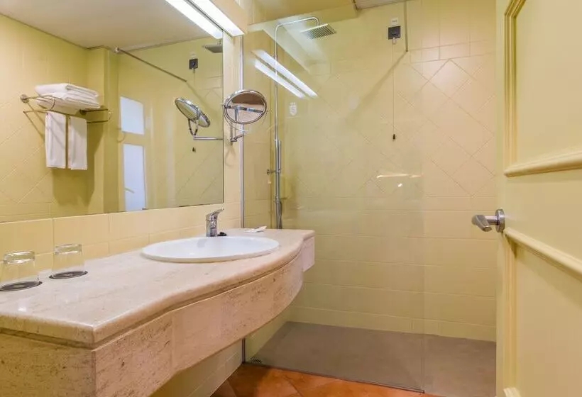 سوییت سوپریور با چشم‌انداز دریا, Calheta Beach - All Inclusive, Savoy Signature