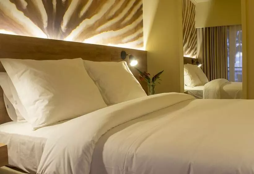 اتاق استاندارد با چشم‌انداز دریا, Calheta Beach - All Inclusive, Savoy Signature
