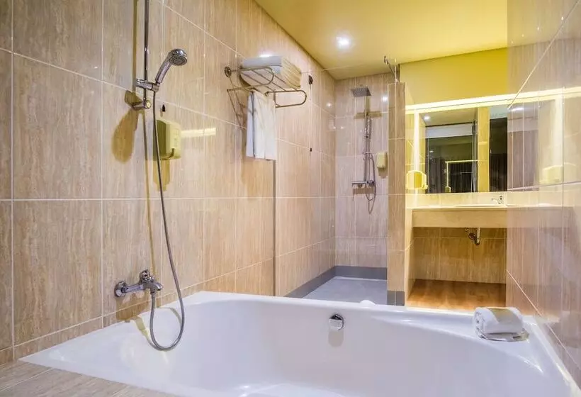سوییت سوپریور با چشم‌انداز دریا, Calheta Beach - All Inclusive, Savoy Signature