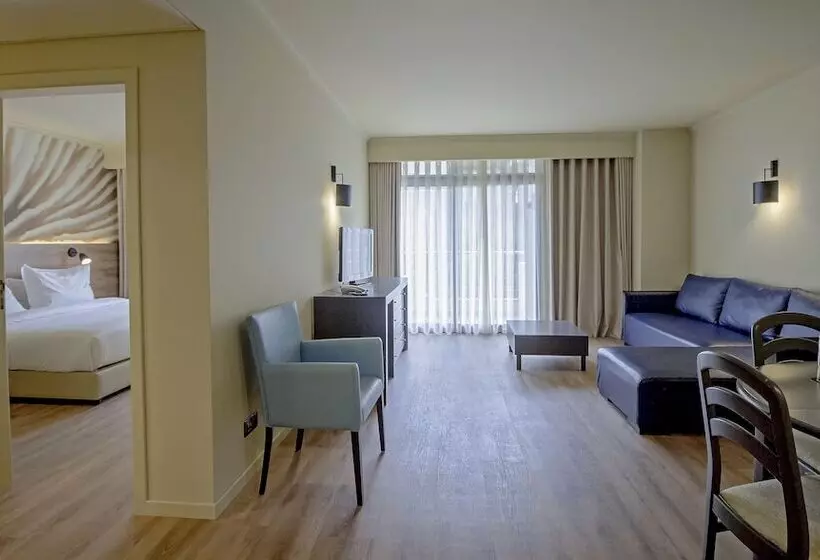 سوییت سوپریور با چشم‌انداز دریا, Calheta Beach - All Inclusive, Savoy Signature