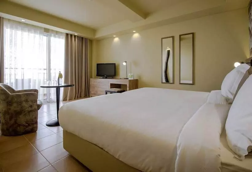 سوییت سوپریور با چشم‌انداز دریا, Calheta Beach - All Inclusive, Savoy Signature