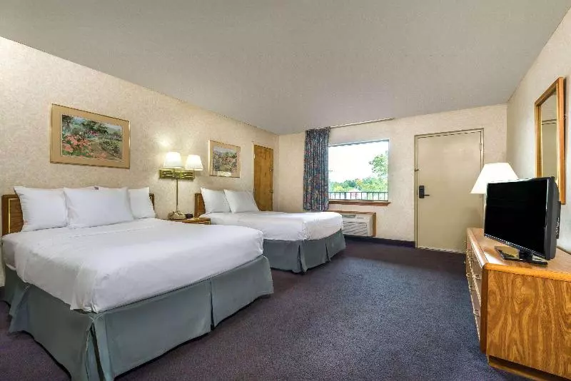 سوییت با چشم‌انداز جانبی دریا, Calheta Beach - All Inclusive, Savoy Signature
