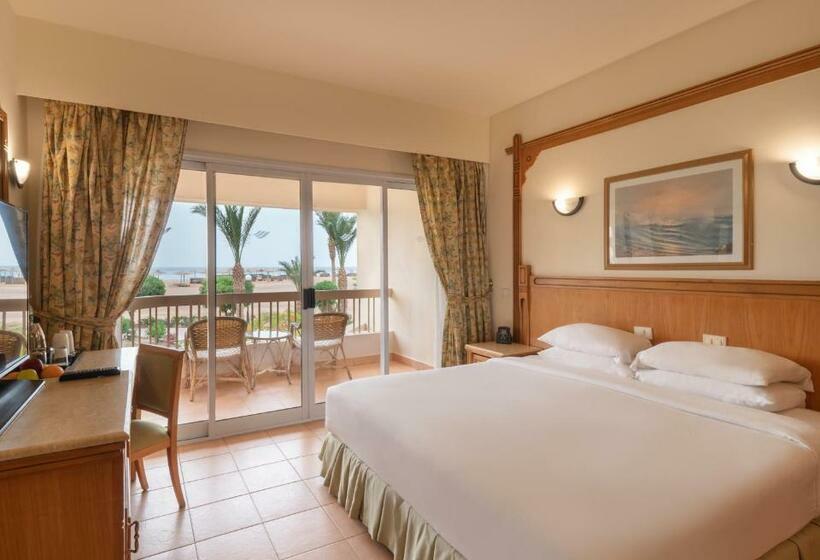 اتاق خانوادگی, Hurghada Long Beach Resort