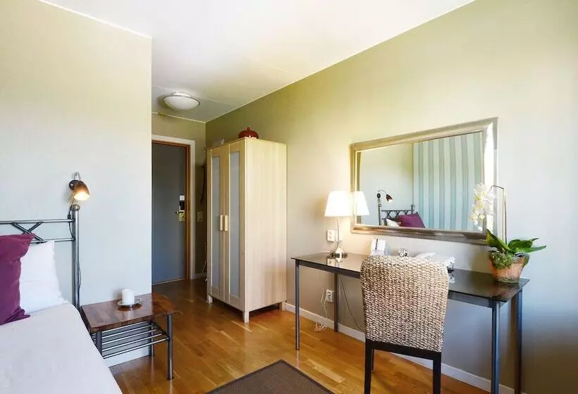 スタンダードシングルルーム, Maude´s Hotel Enskede Stockholm