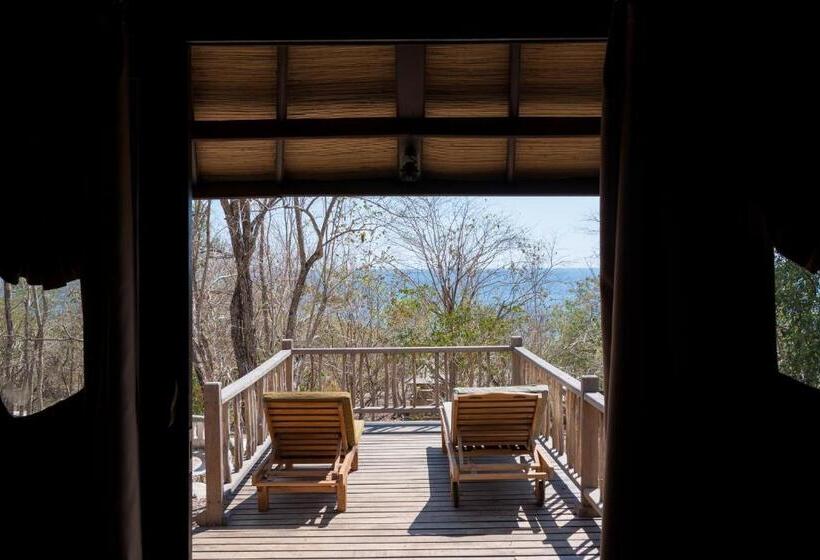 בקתה, Nusabay Menjangan