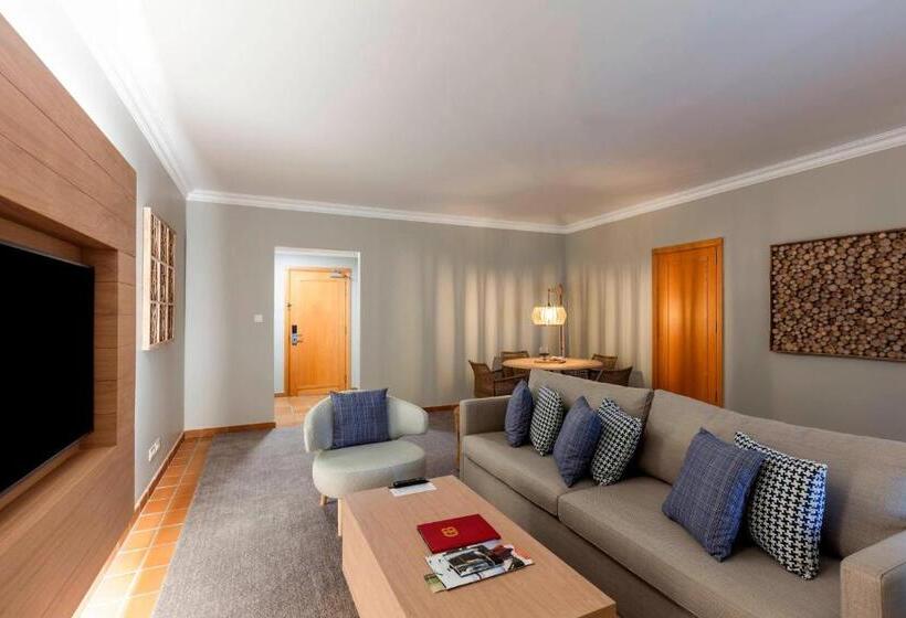 Suite Premium, Praia D El Rey Marriott Golf & Beach Resort