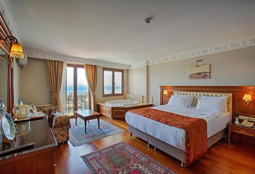 Triple Room Sea View, Sumengen