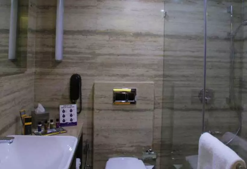 اتاق استاندارد, The Mirador Andheri East