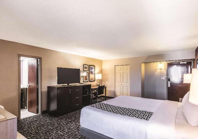 クラシックシングルルーム, Wyspiański