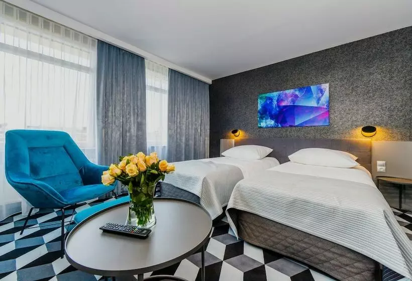 Premium-huone, Wyspiański