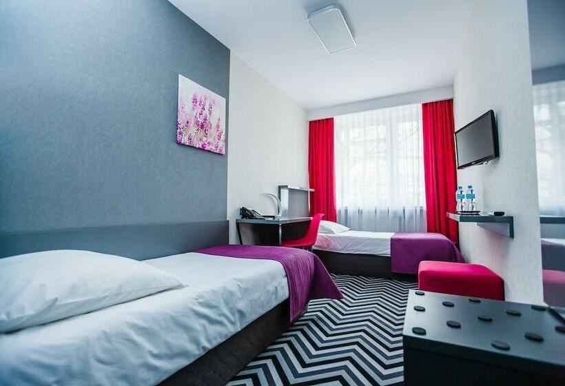 クラシックルーム, Wyspiański