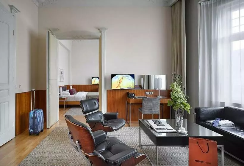 デラックスルーム, K+k Hotel Central