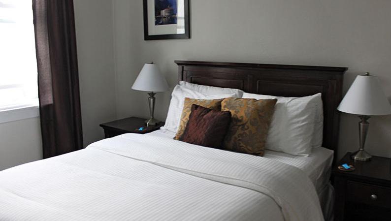 غرفة قياسية, The Edgewater