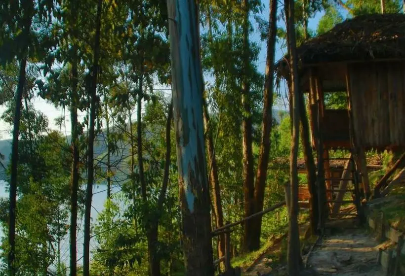 اتاق اکونومی, Amasiko Homestay Lake Bunyonyi