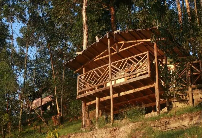 اتاق استاندارد با بالکن, Amasiko Homestay Lake Bunyonyi
