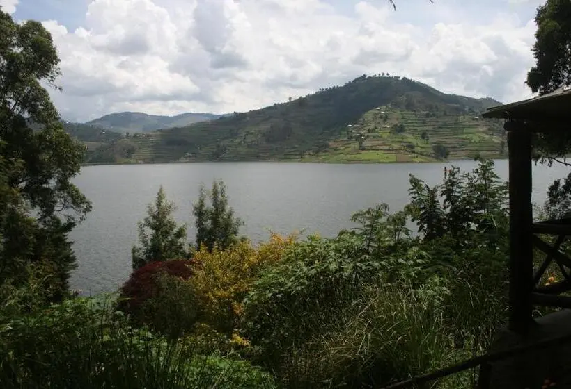 اتاق خانوادگی, Amasiko Homestay Lake Bunyonyi
