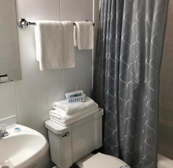 Standardzimmer, Pines Motel