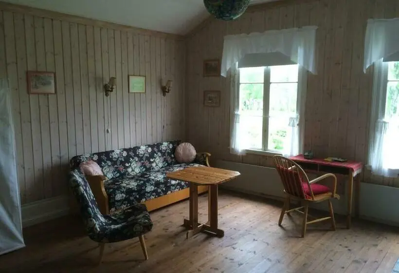 浴室共有スタンダード４人用ルーム, Station Sågen