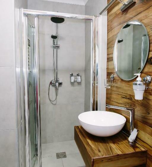 اتاق استاندارد, Sunny