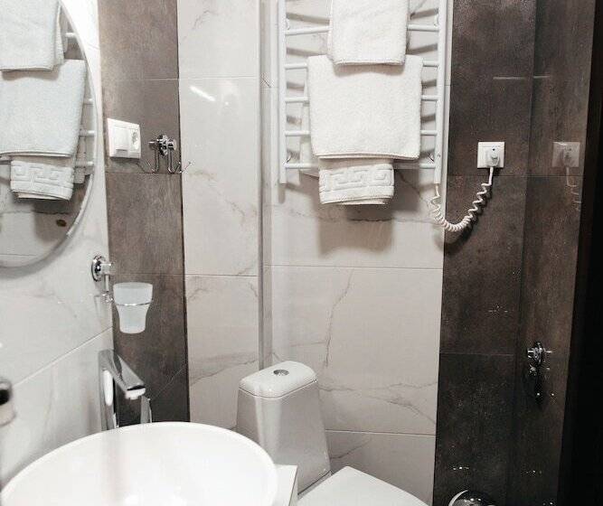 اتاق استاندارد یک نفره, Sunny