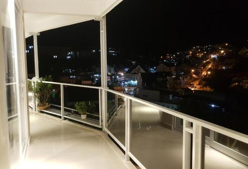 اتاق استاندارد, Nk.dalat