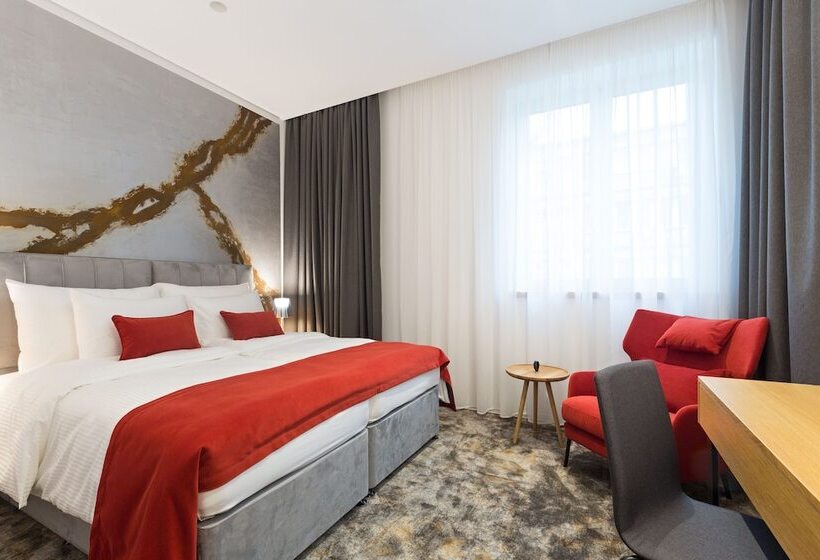 اتاق سوپریور, Boutique Hotel Museum