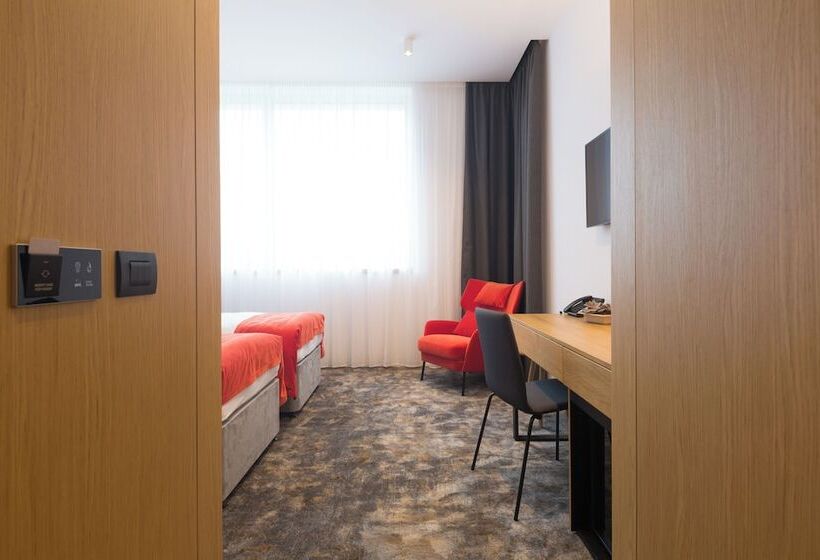 اتاق سوپریور, Boutique Hotel Museum