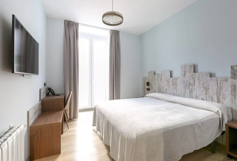 اتاق استاندارد, Hostal Anton Martin