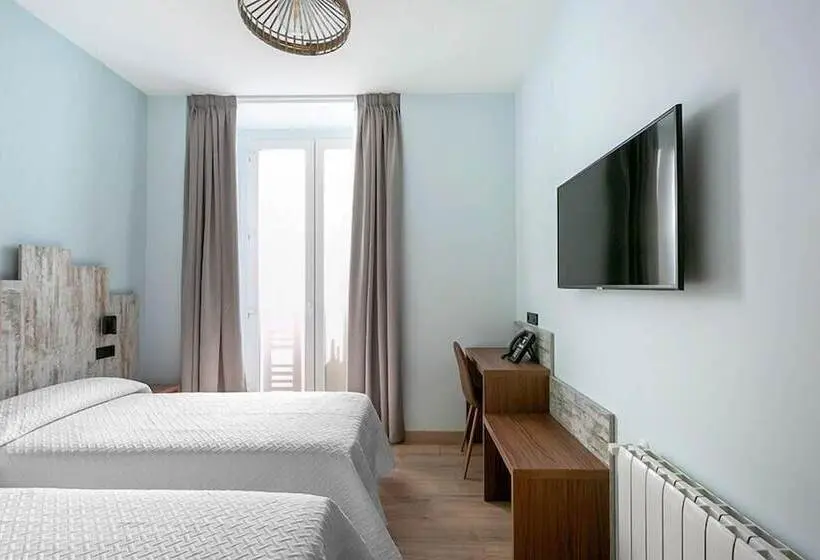 اتاق استاندارد, Hostal Anton Martin