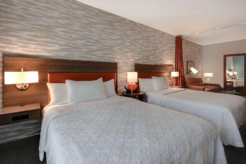 اتاق استاندارد چهار تخته, Hostal Anton Martin