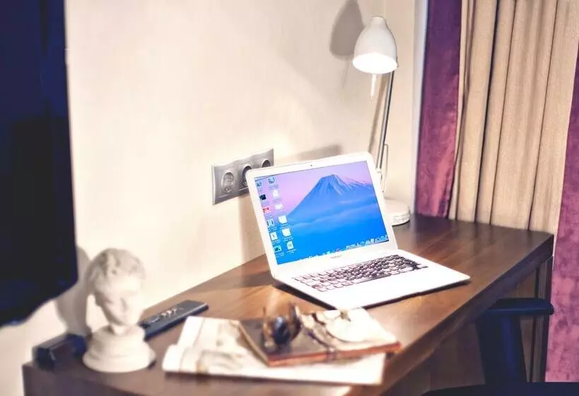 اتاق اجرایی, Apart Hotel Best