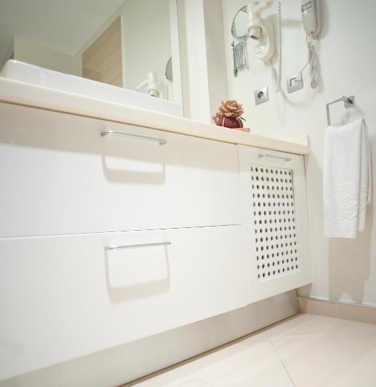 اتاق اجرایی, Apart Hotel Best