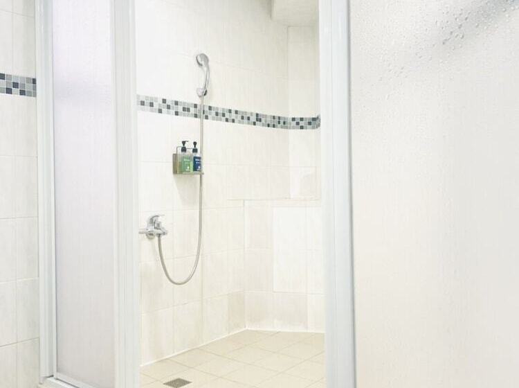 اتاق استاندارد سه نفره, Holo Hotel Tainan