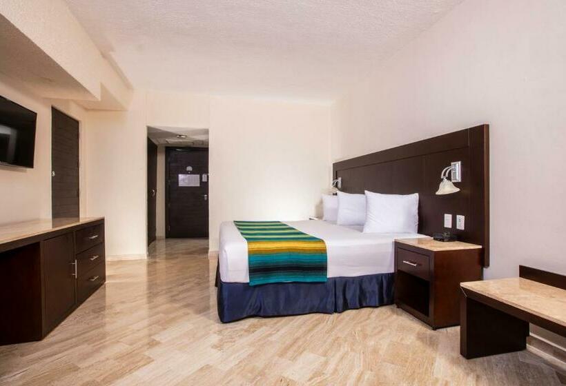 Cameră Standard Pat King Size, Crown Paradise Club Cancun   All Inclusive