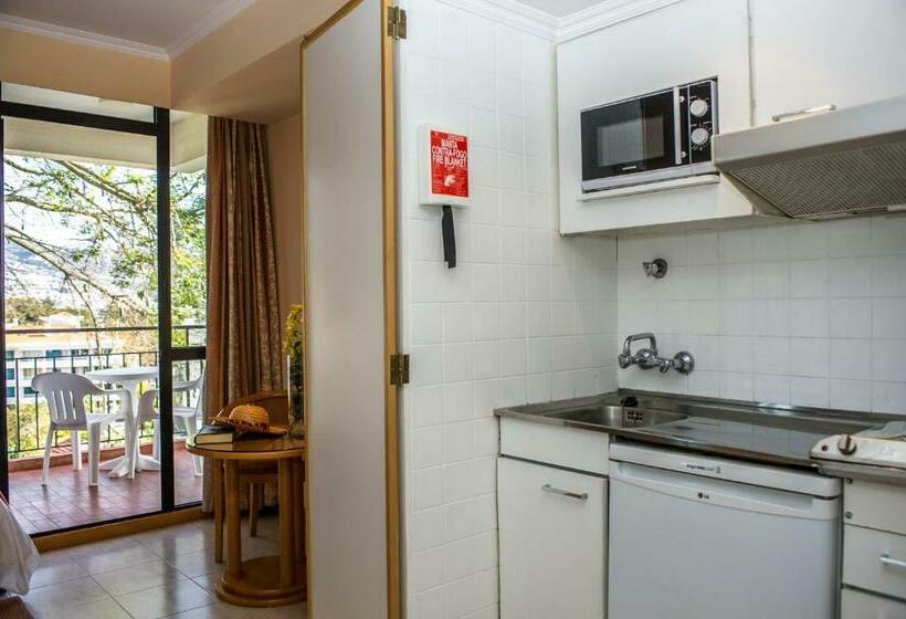 استودیوی استاندارد, Dorisol Mimosa Studio