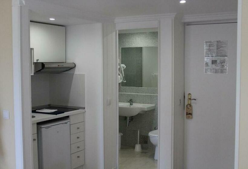 استودیوی استاندارد با چشمانداز دریا, Dorisol Mimosa Studio